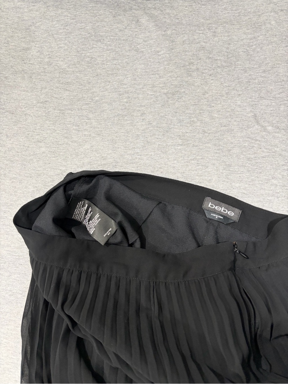 Black Pleated Maxi Skirt - Picture 6 of 6